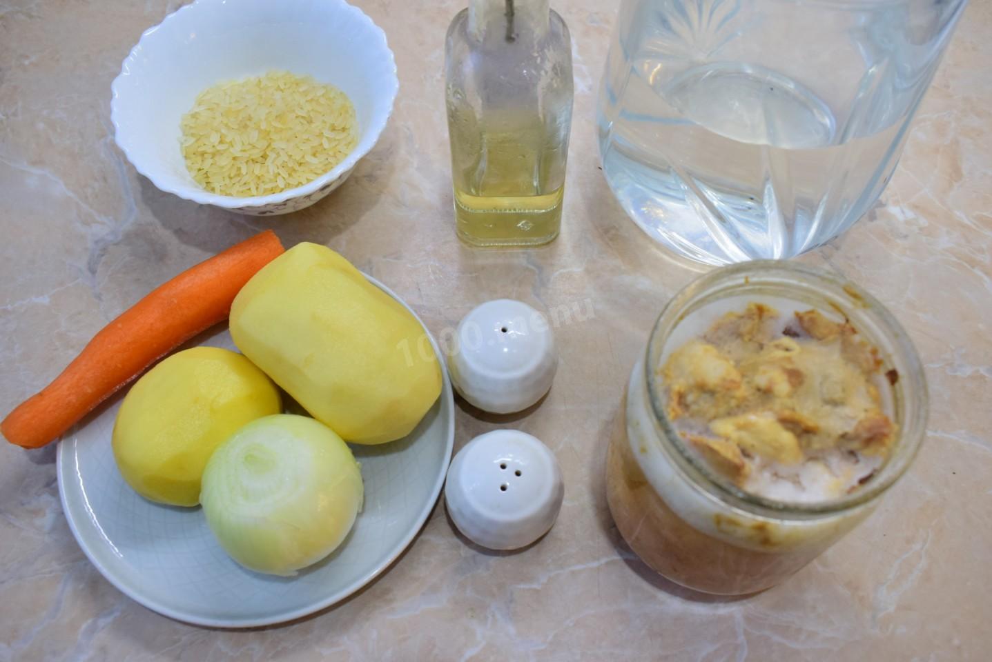 Шаг 1 приготовления Суп с тушенкой и картошкой