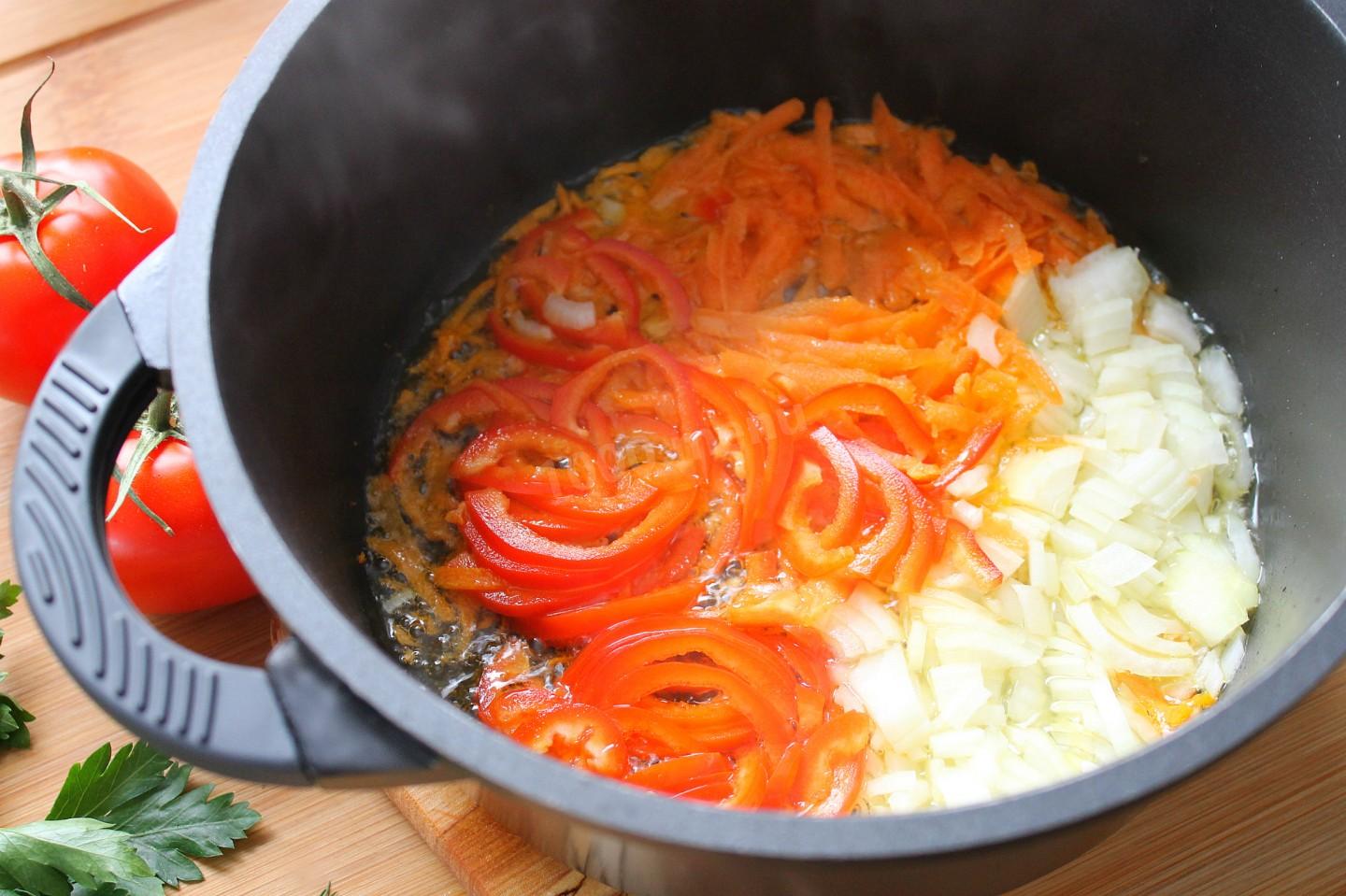 Шаг 3 приготовления Айнтопф немецкий суп с нутом и мясными шариками