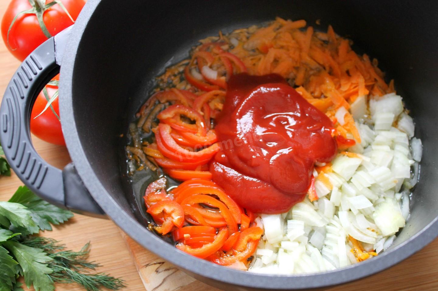 Шаг 4 приготовления Айнтопф немецкий суп с нутом и мясными шариками