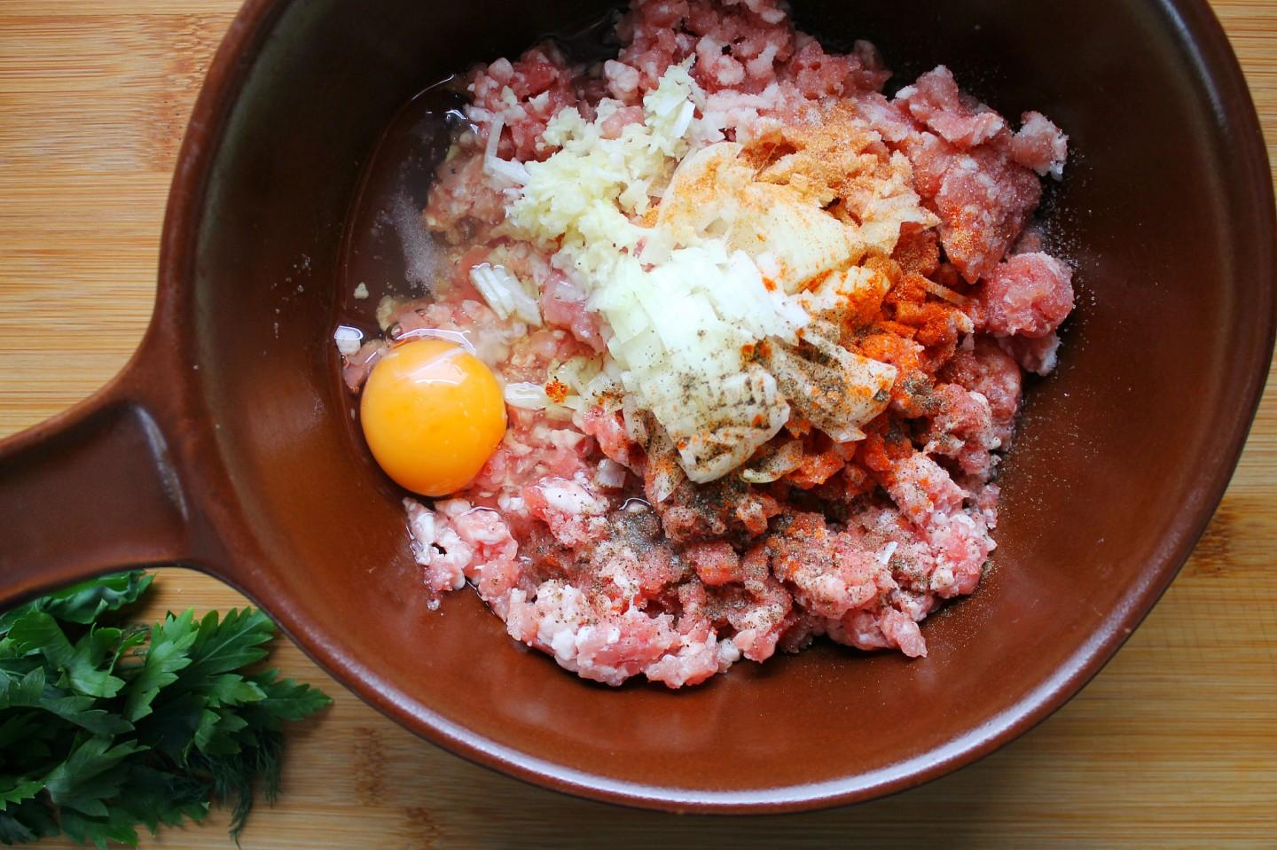 Шаг 5 приготовления Айнтопф немецкий суп с нутом и мясными шариками