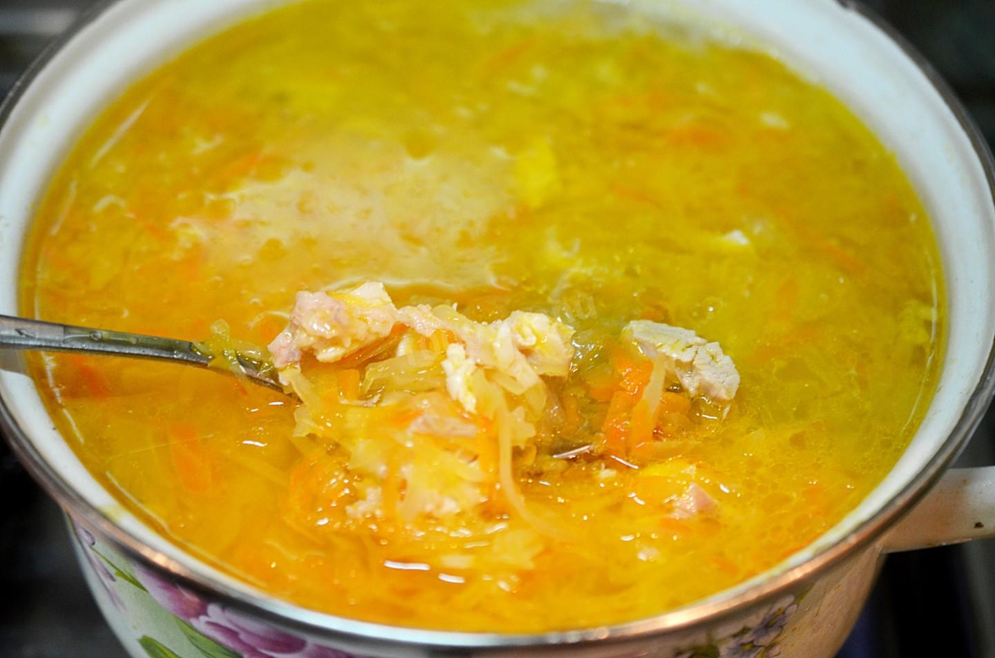 Шаг 12 приготовления Щи на курином бульоне из капусты