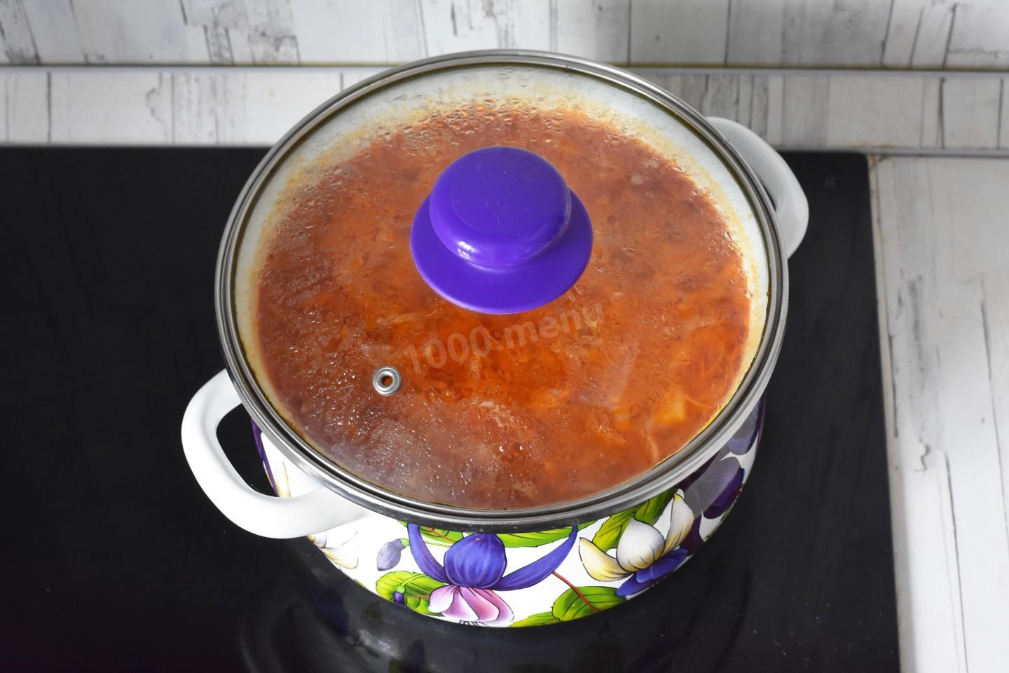 Шаг 12 приготовления Щи из капусты без мяса