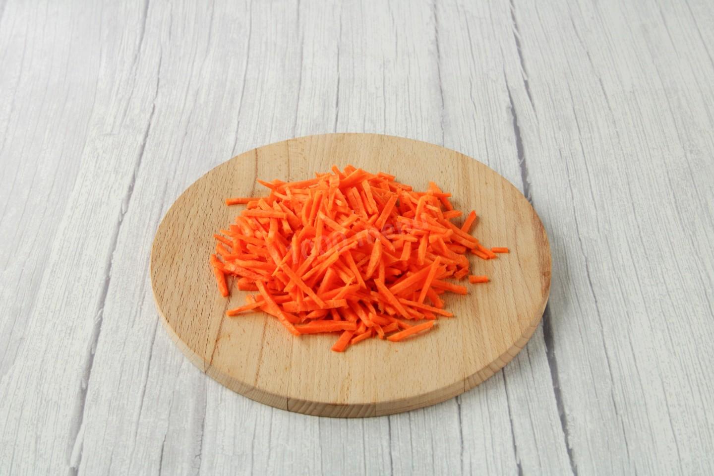 Шаг 3 приготовления Пшенный суп с курицей