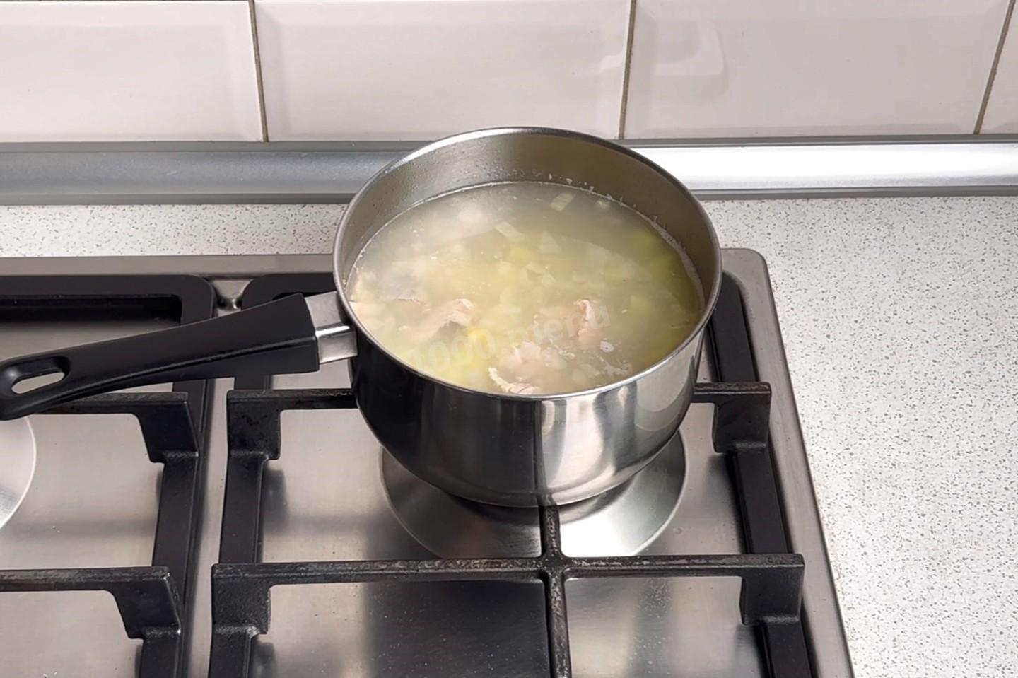 Шаг 8 приготовления Суп Клэм Чаудер классический с кукурузой