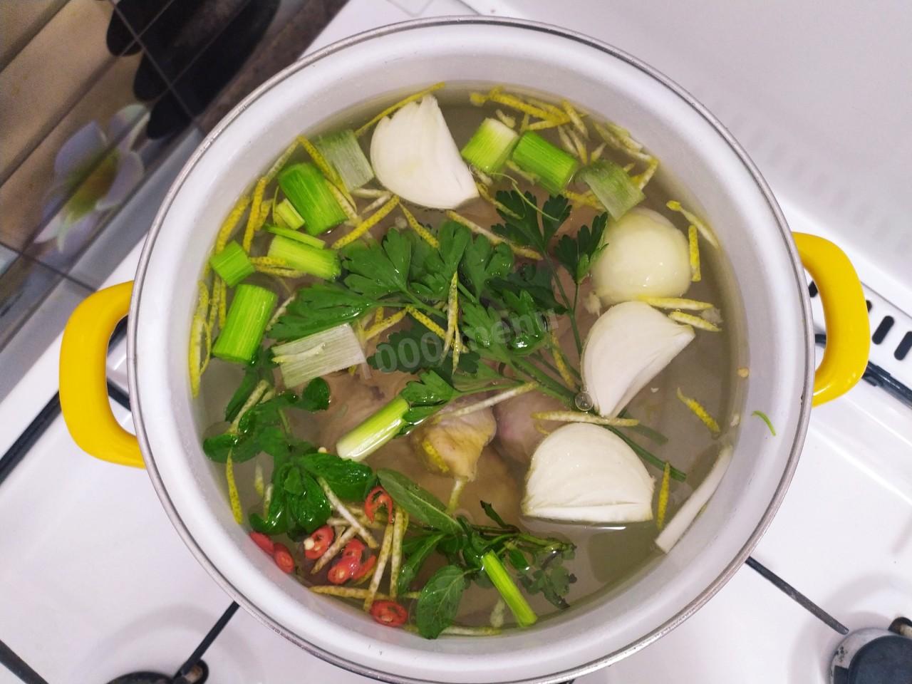 Шаг 4 приготовления Суп с лимоном куриный