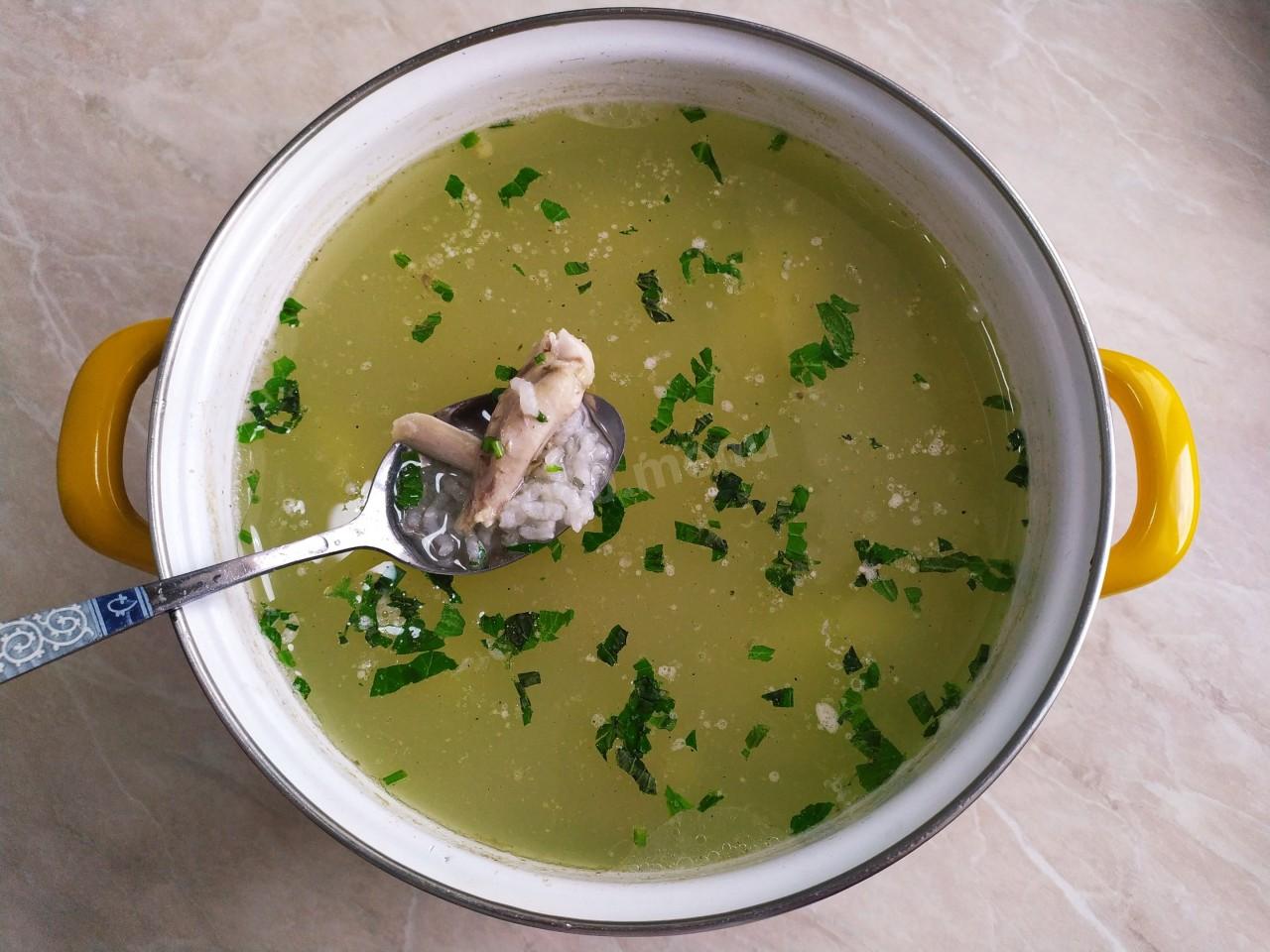 Шаг 9 приготовления Суп с лимоном куриный