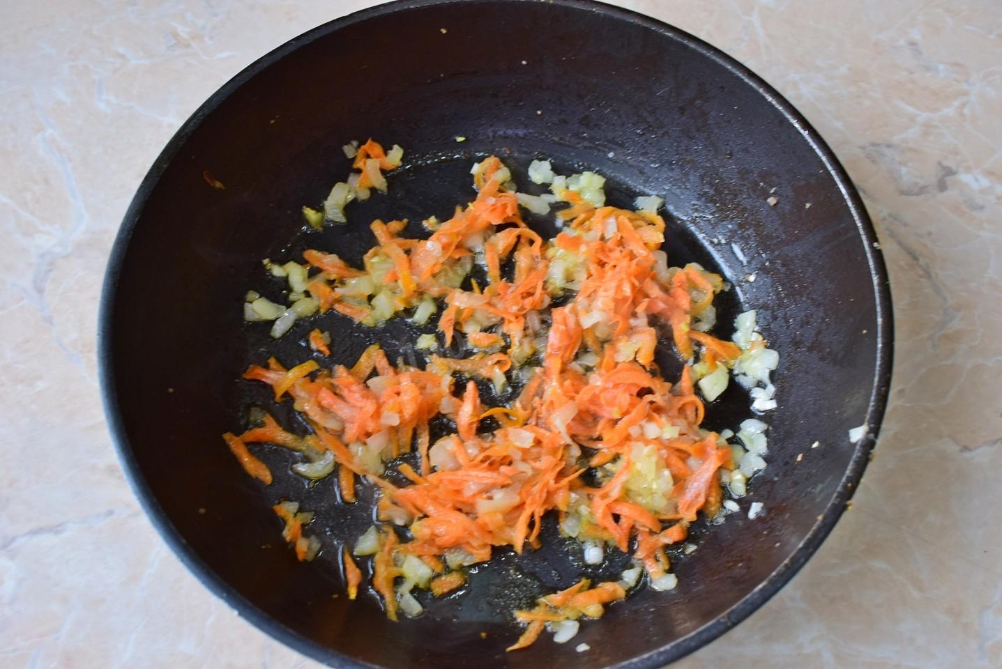 Шаг 5 приготовления Суп картофельный с курицей