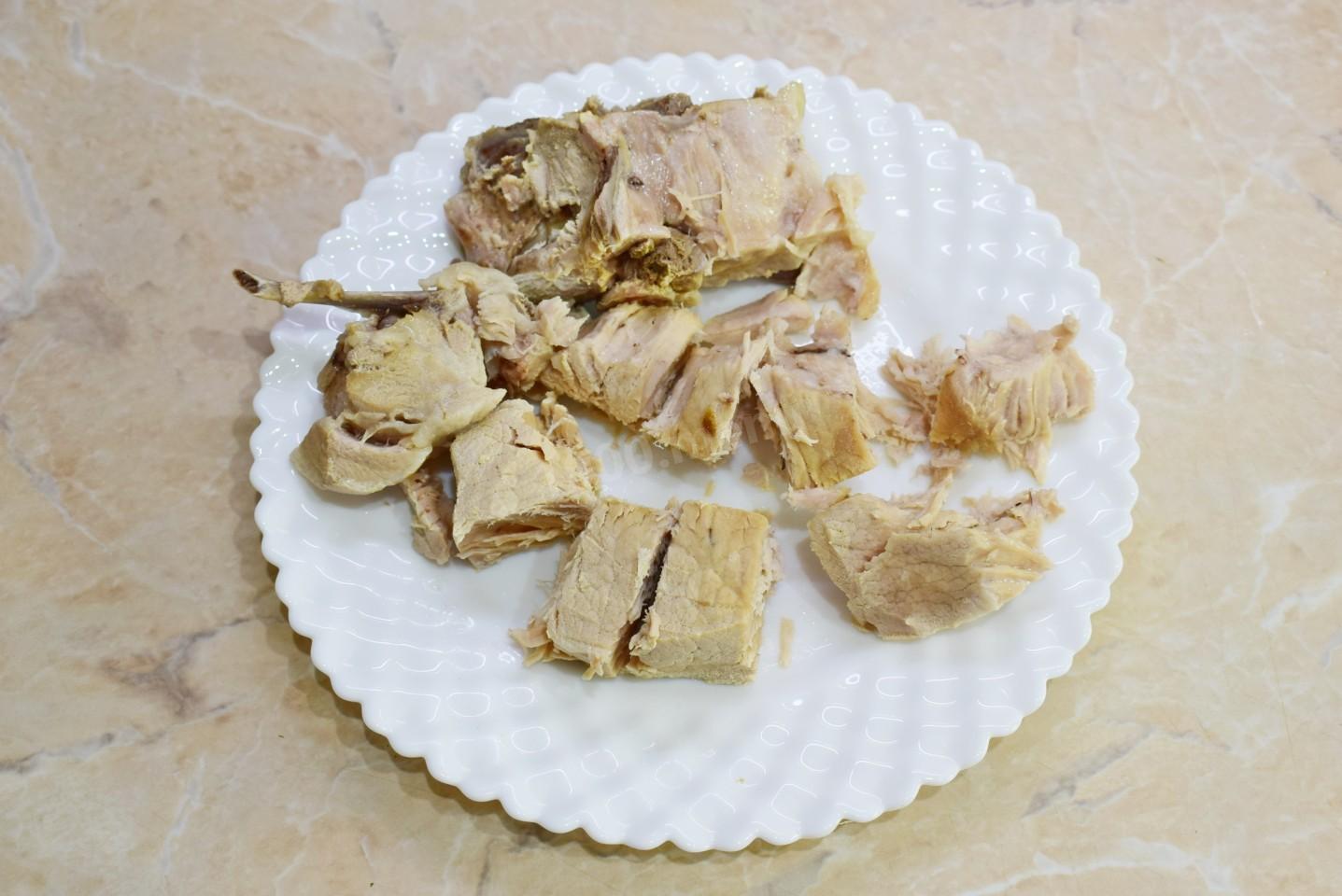 Шаг 2 приготовления Суп Харчо из свинины с рисом и картошкой классический