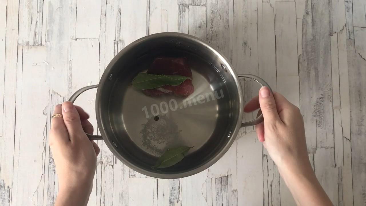 Шаг 3 приготовления Солянка с перловкой