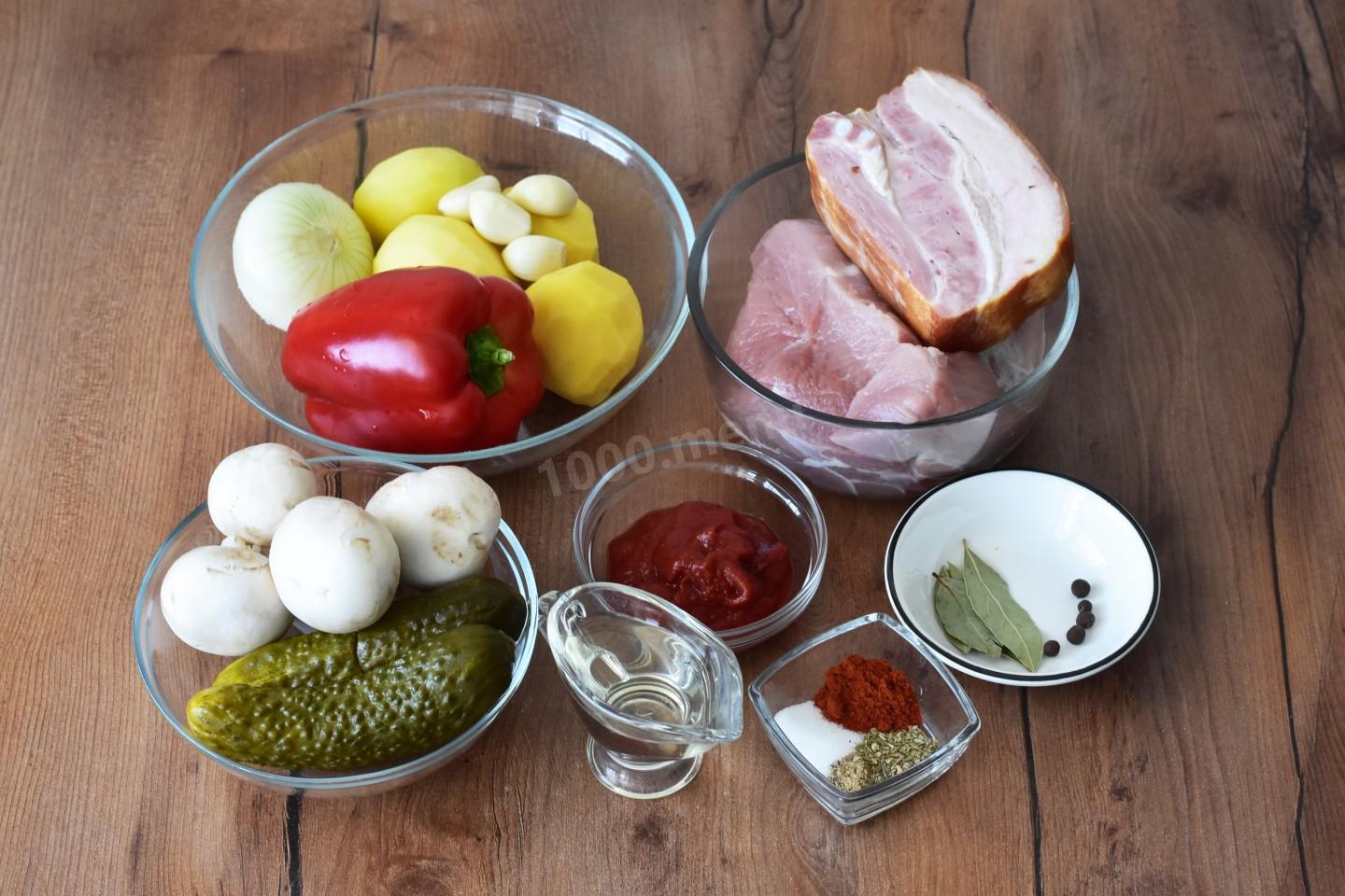 Шаг 1 приготовления Грибной суп с мясом и картошкой