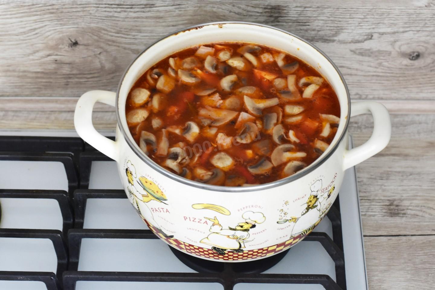 Шаг 14 приготовления Грибной суп с мясом и картошкой