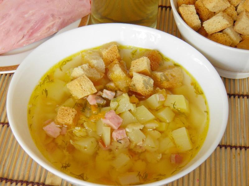 Шаг 9 приготовления Суп с копченостями в мультиварке