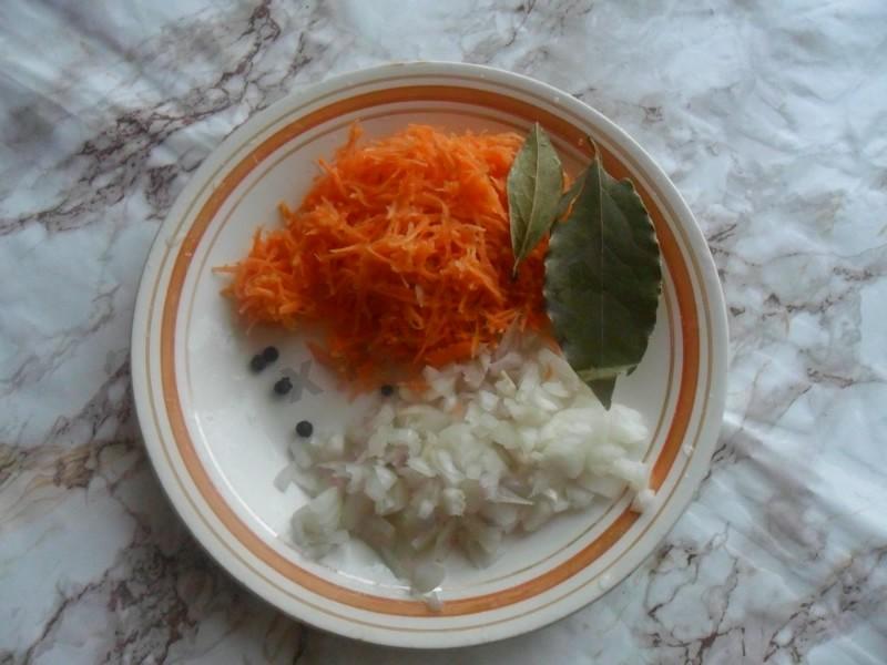 Шаг 3 приготовления Рыбный суп уха из леща