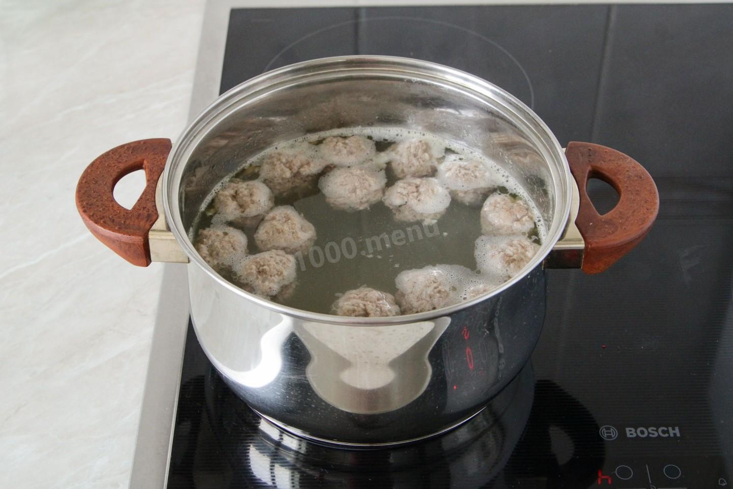 Шаг 10 приготовления Борщ с фрикадельками
