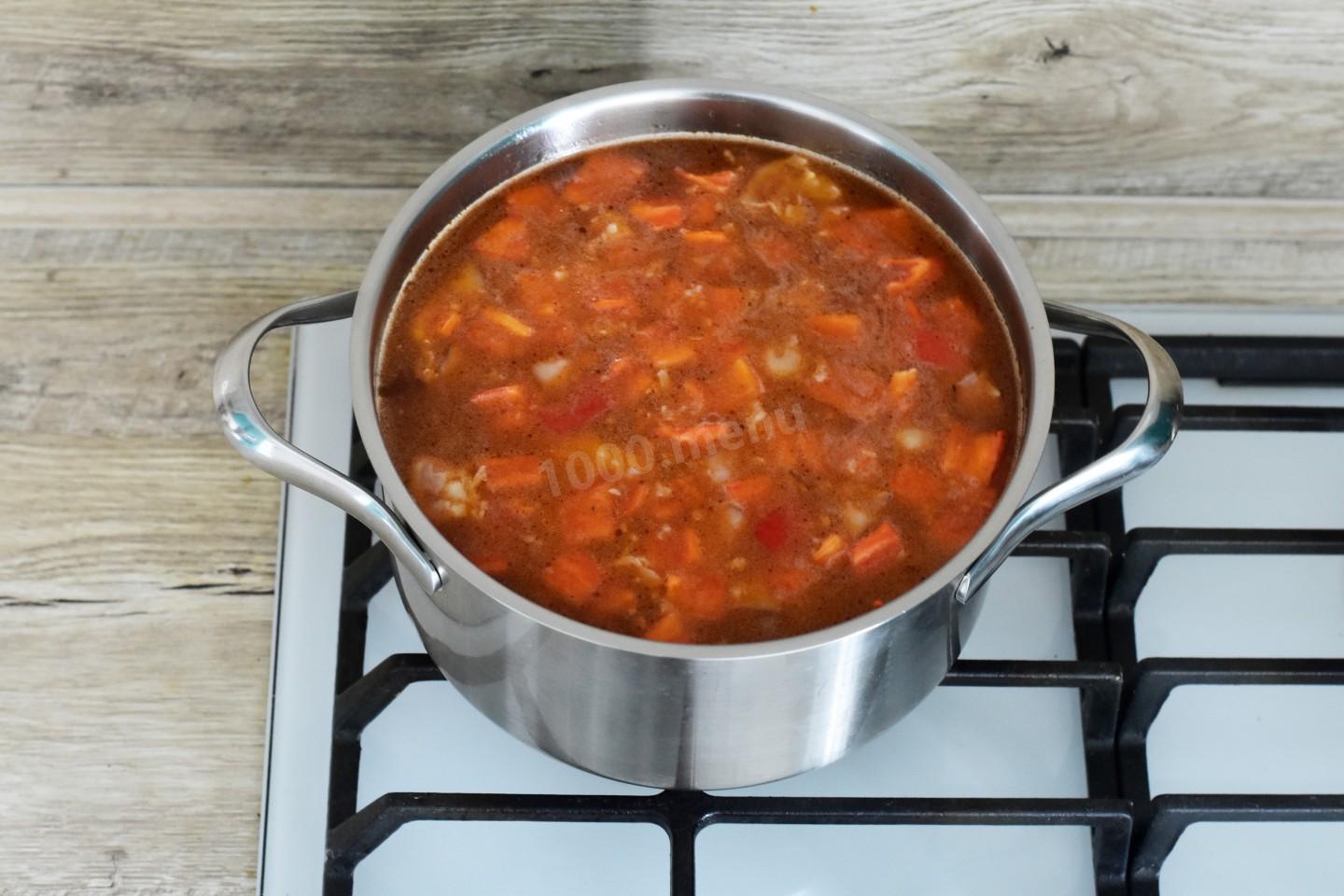 Шаг 13 приготовления Суп из фасоли красной консервированной с мясом
