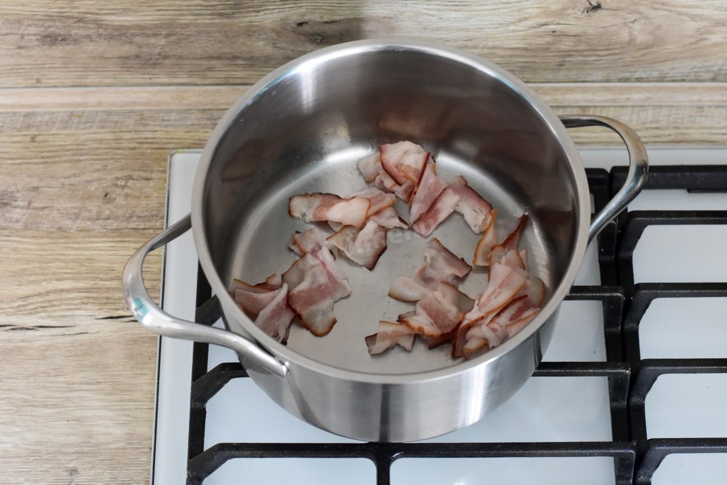 Шаг 8 приготовления Суп из фасоли красной консервированной с мясом