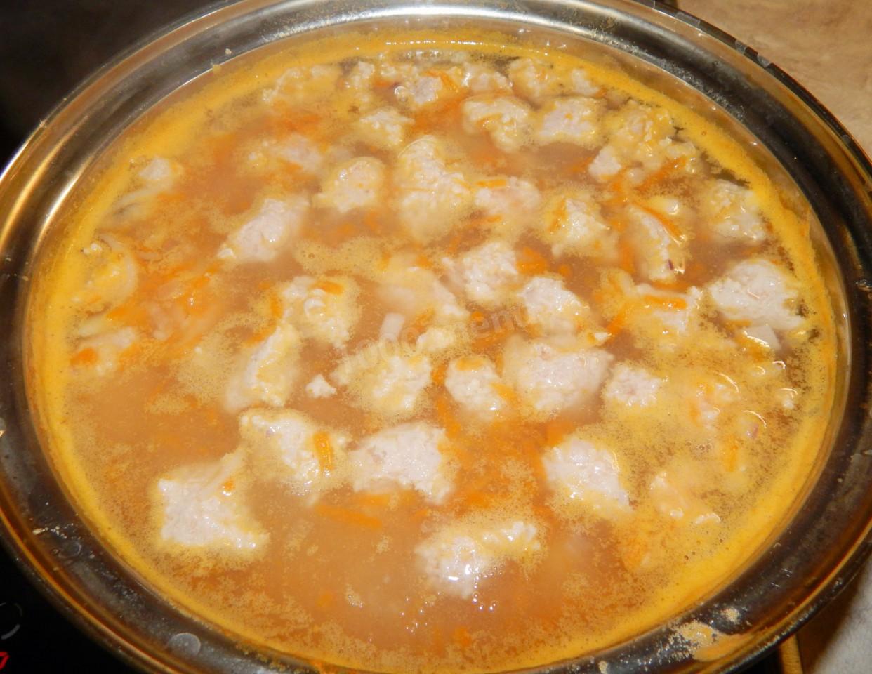 Шаг 8 приготовления Суп с манкой