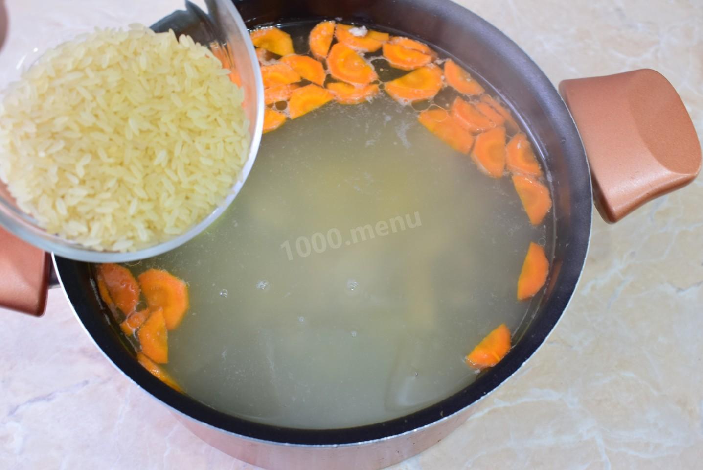Шаг 4 приготовления Рассольник с курицей и рисом
