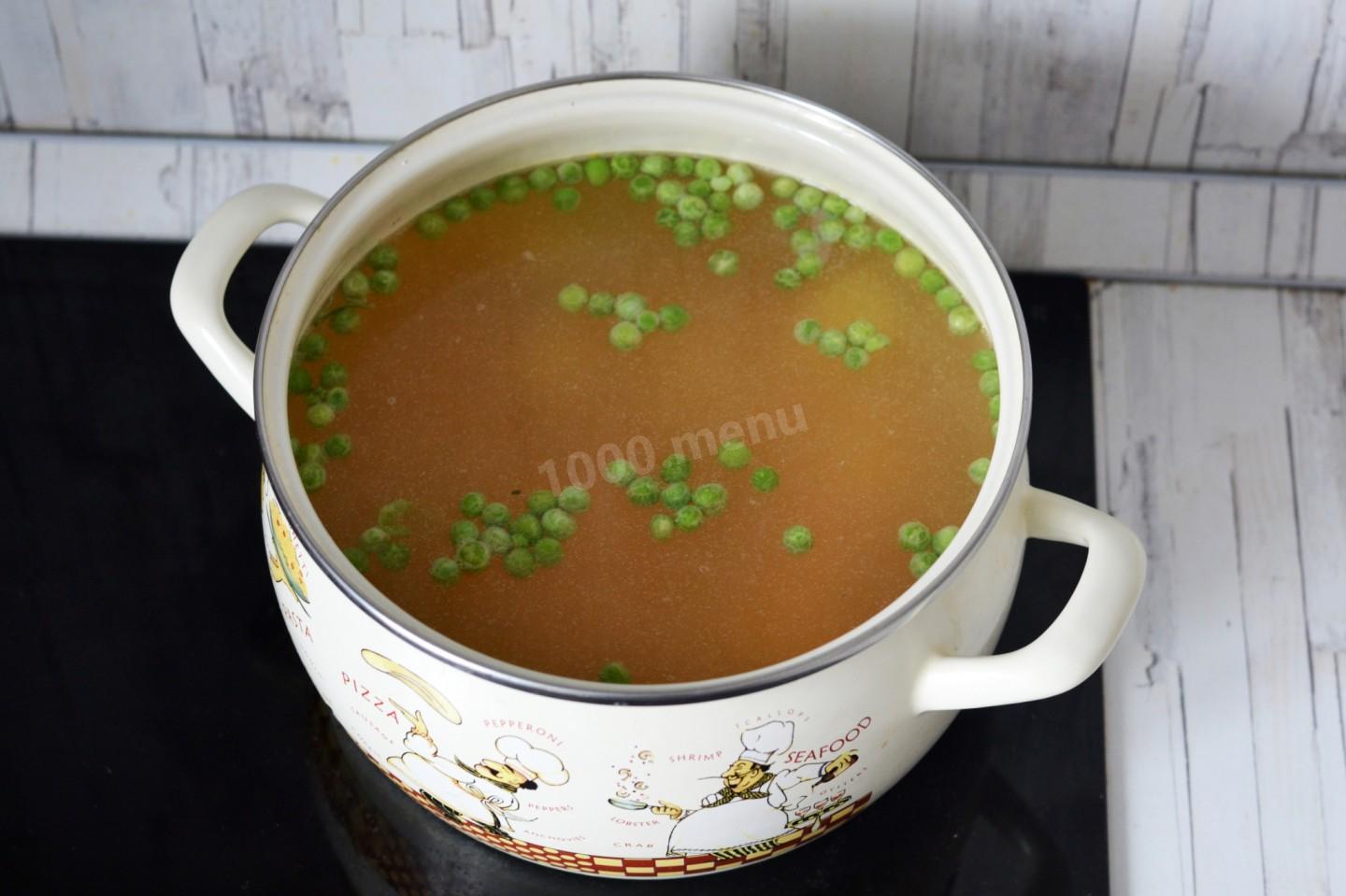 Шаг 10 приготовления Суп с кукурузной крупой и курицей