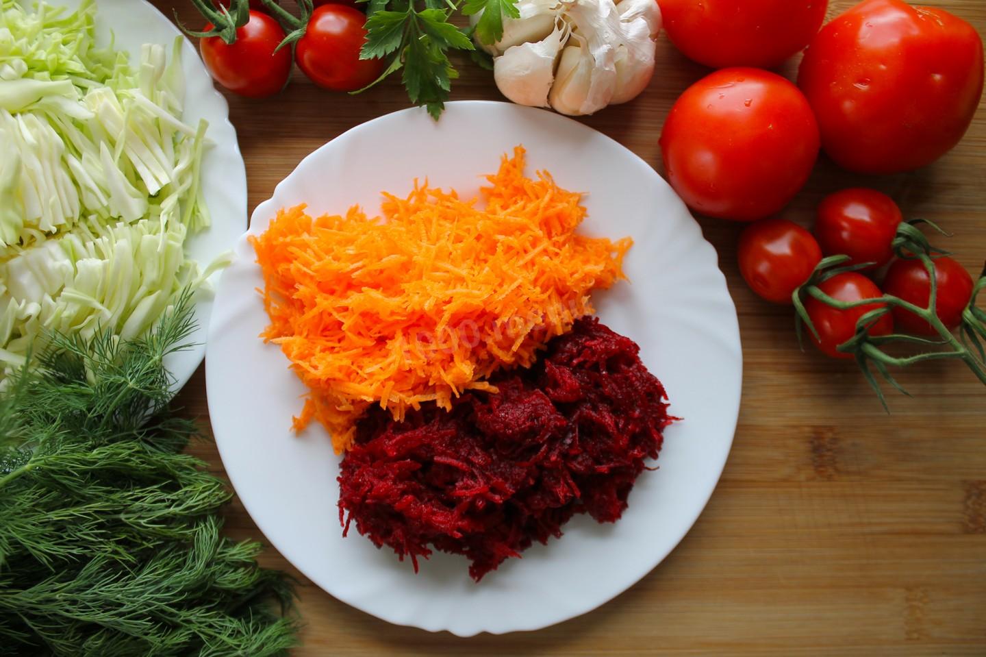 Шаг 6 приготовления Борщ без мяса без зажарки со свеклой