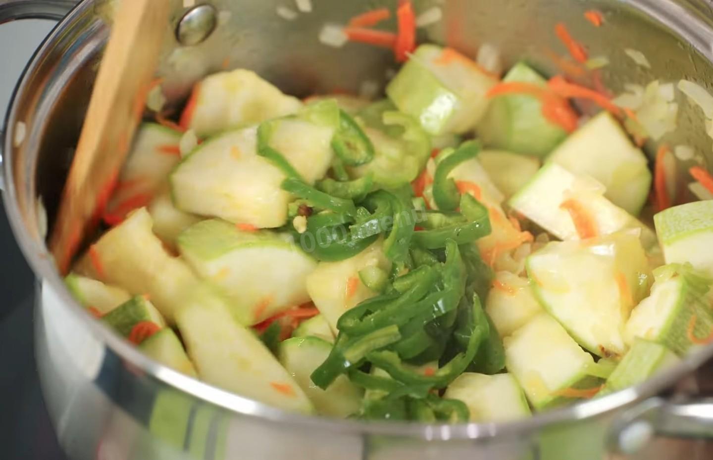 Шаг 5 приготовления Суп-пюре из кабачков на мясном бульоне