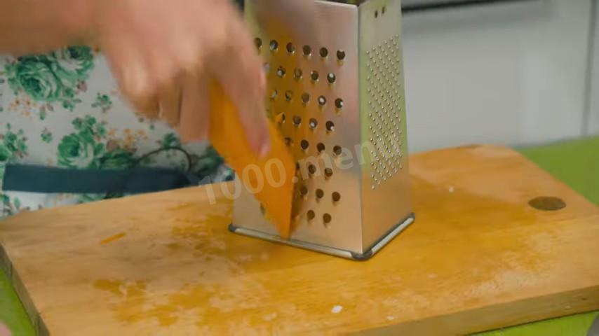 Шаг 7 приготовления Солянка с говядиной, колбасой и свиными ребрышками