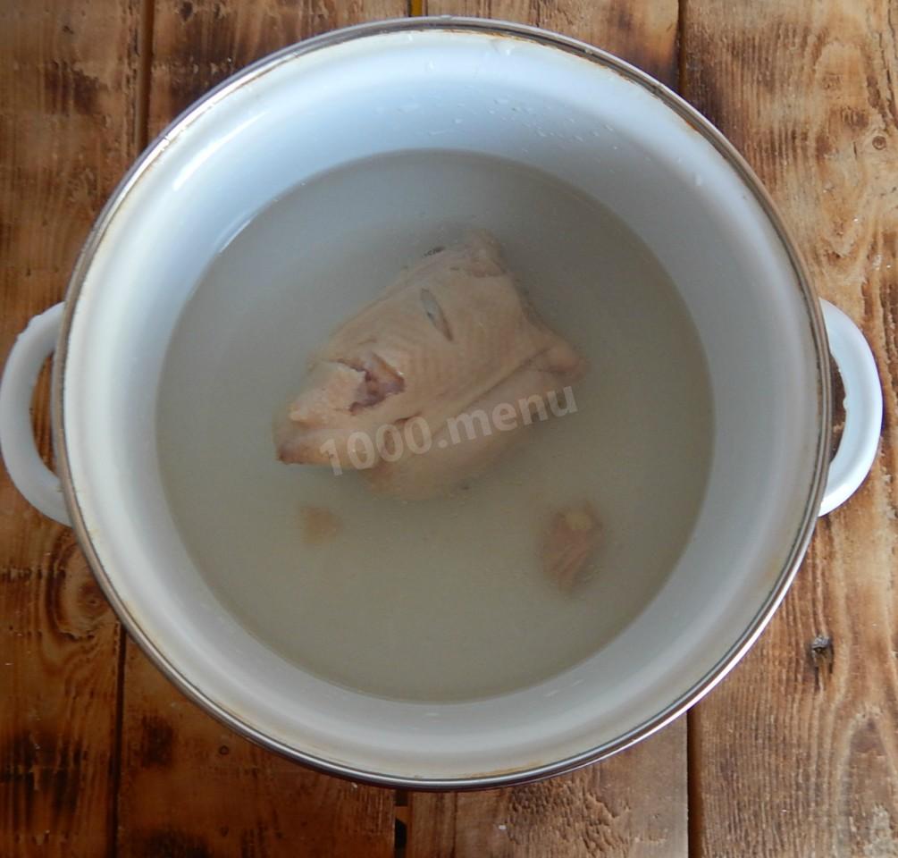 Шаг 1 приготовления Борщ с курицей с пампушками и чесноком