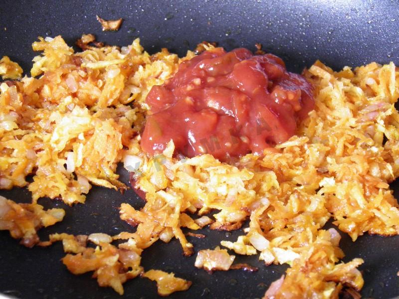 Шаг 8 приготовления Щи из молодой капусты с курицей