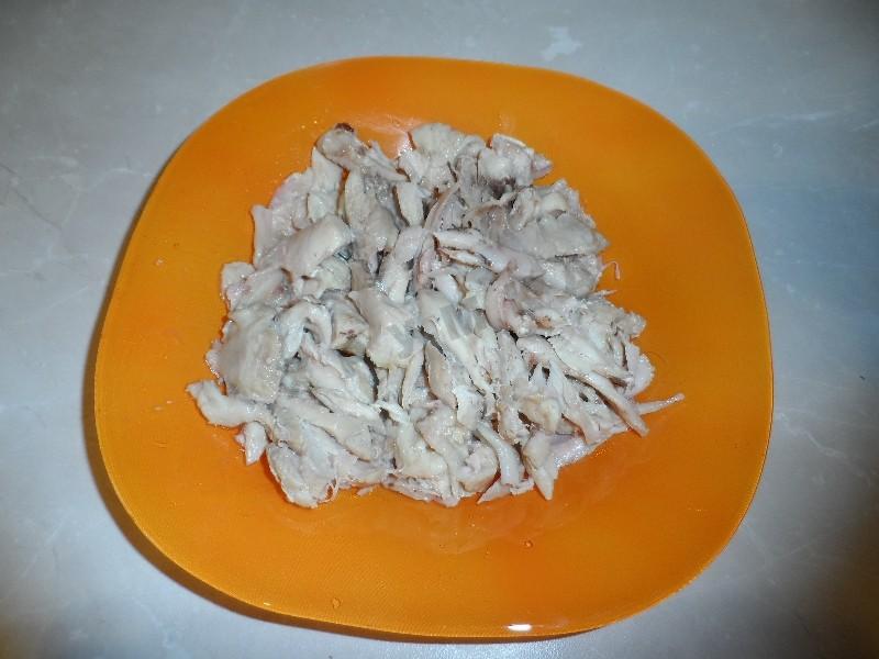 Шаг 6 приготовления Суп с курицей и жареной лапшой-паутинкой