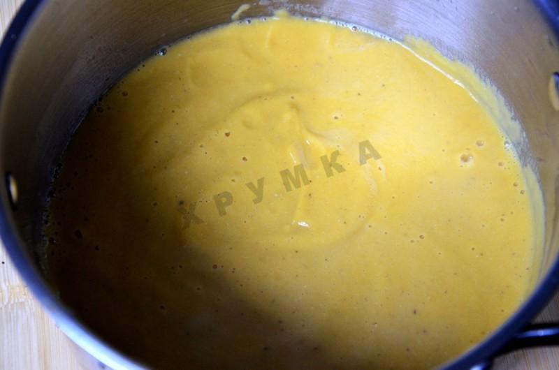 Шаг 9 приготовления Крем-суп из моркови и красной чечевицы