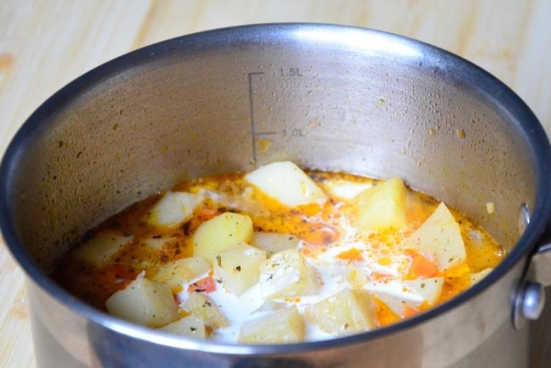 Шаг 7 приготовления Картофельный суп-пюре с беконом