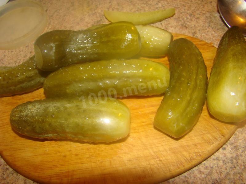 Шаг 7 приготовления Суп сборная солянка с копченостями на мясном бульоне