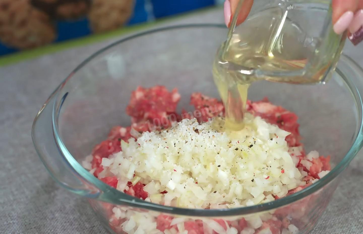 Шаг 8 приготовления Суп с мясными фрикадельками и клецками