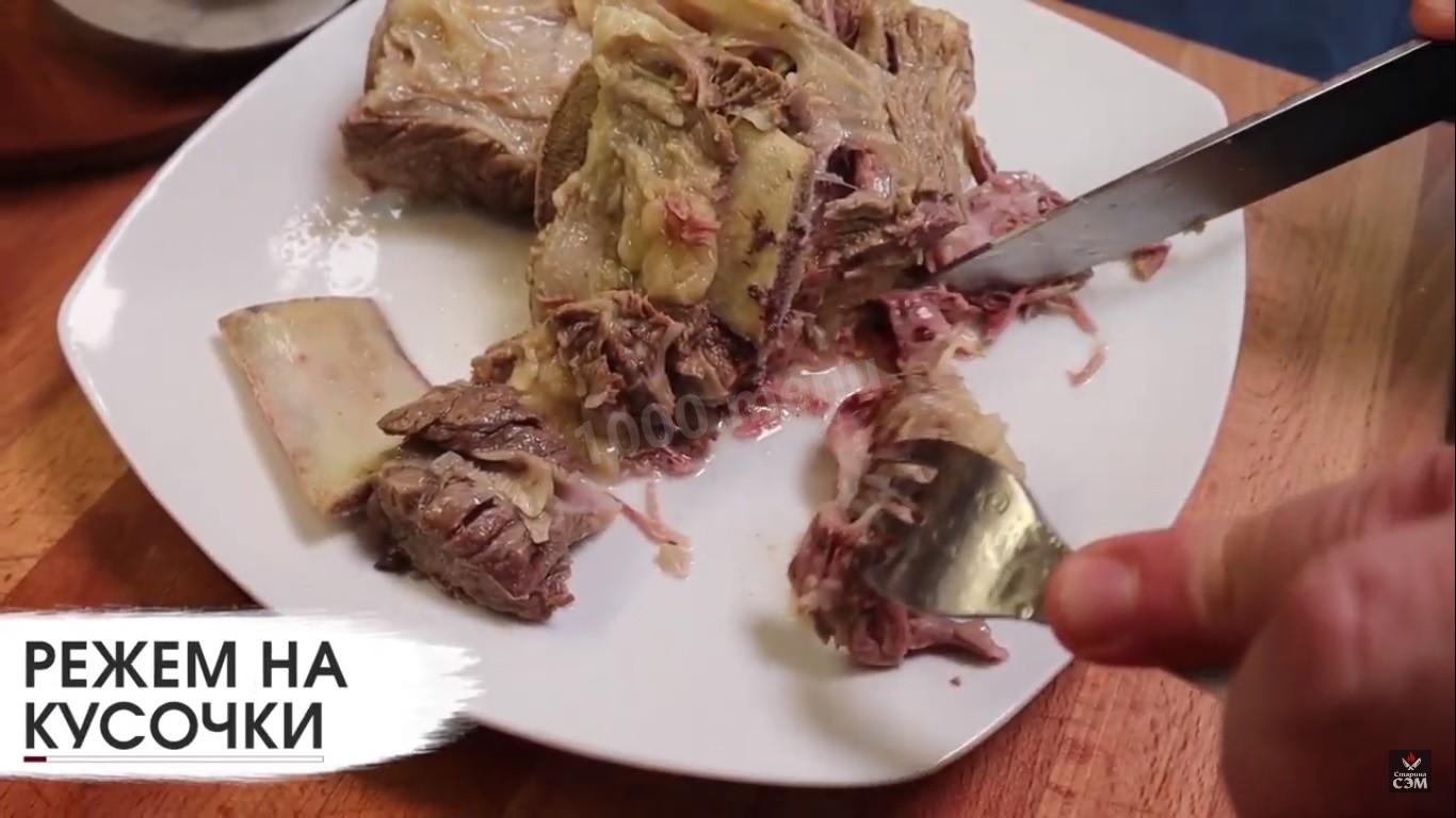 Шаг 4 приготовления Суп харчо из говяжьей грудинки с грецкими орехами и ткемали