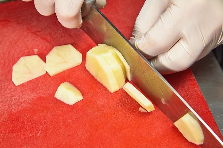 Шаг 4 приготовления Гороховый крем суп с беконом