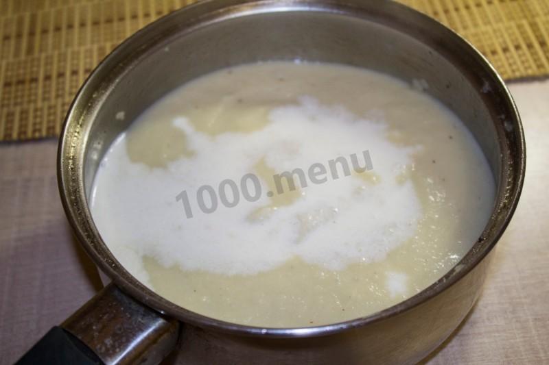 Шаг 10 приготовления Сливочный крем-суп из цветной капусты с луком