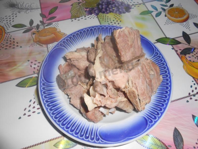 Шаг 5 приготовления Мясной фасолевый суп