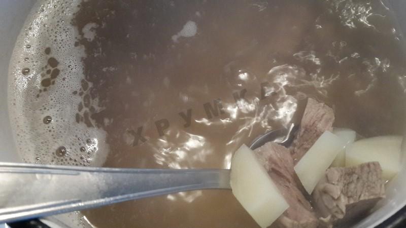 Шаг 5 приготовления Суп из консервированной красной фасоли в томатном соусе