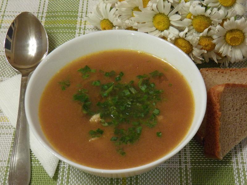 Шаг 7 приготовления Суп с индоуткой кетчупом и консервированной фасолью