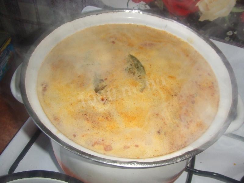 Шаг 10 приготовления Суп с говядиной и рисом на бульонном кубике