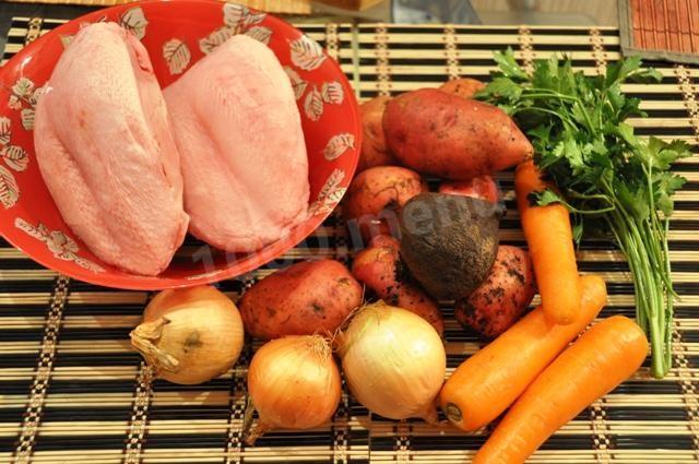Шаг 1 приготовления Суп со свеклой из курицы