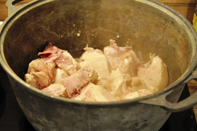 Шаг 4 приготовления Суп со свеклой из курицы