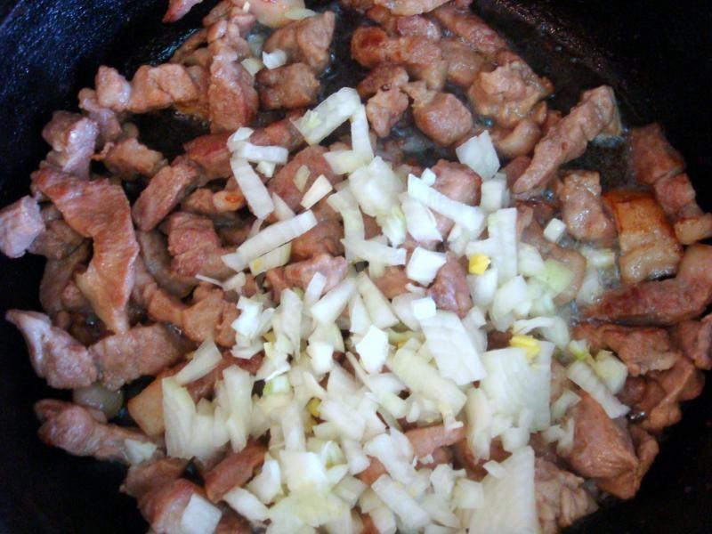 Шаг 7 приготовления Быстрый суп с жареным мясом