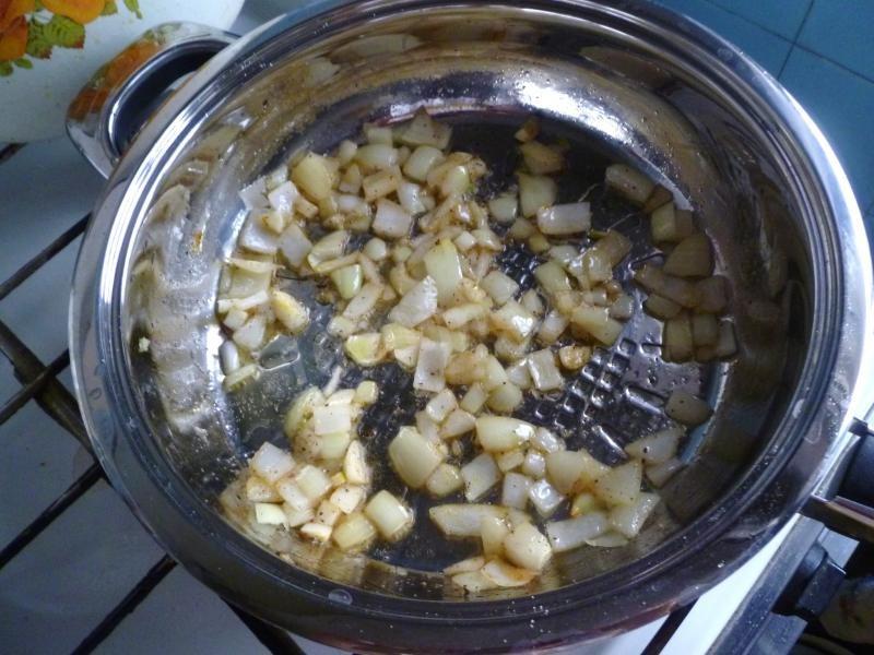 Шаг 2 приготовления Суп пюре из тыквы со сливками и сыром
