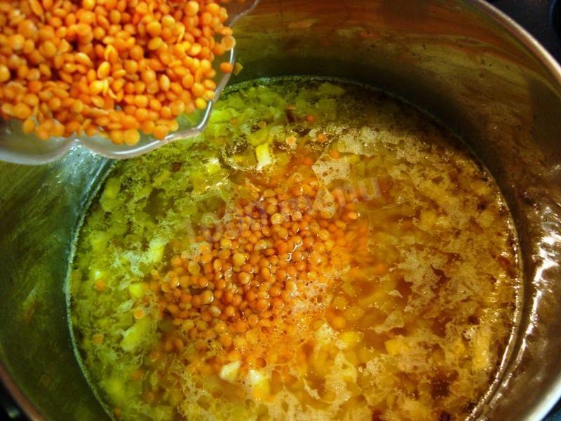 Шаг 5 приготовления Сливочный суп из куриной грудки с грибами