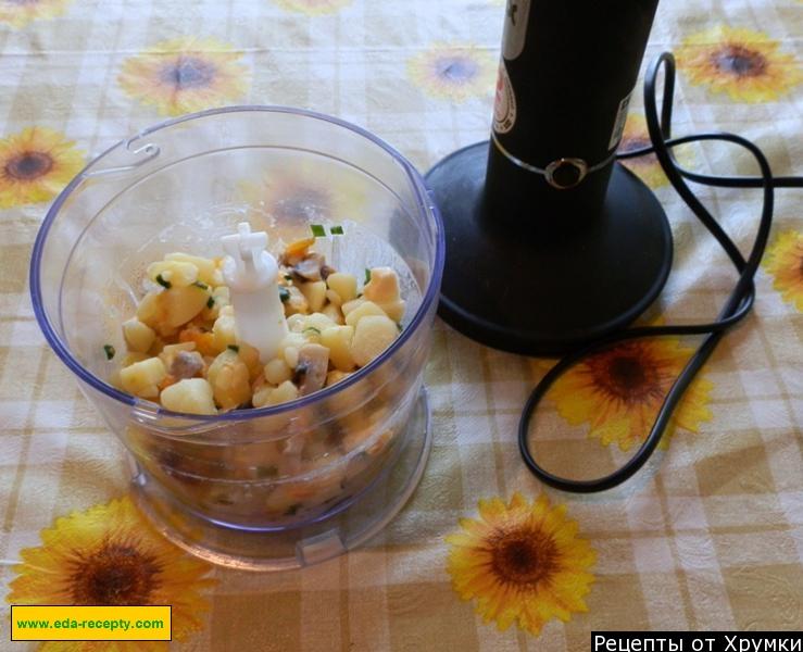 Шаг 5 приготовления Суп пюре сырный с шампиньонами и картошкой