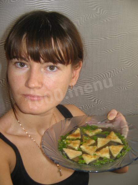 Шаг 10 приготовления Бульон с яичницей и сыром