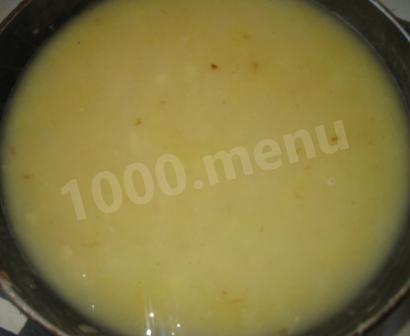 Шаг 5 приготовления Луковый суп с сыром и гренками