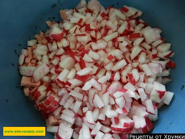 Шаг 4 приготовления Окрошка с вареной колбасой, картошкой и огурцами на квасе