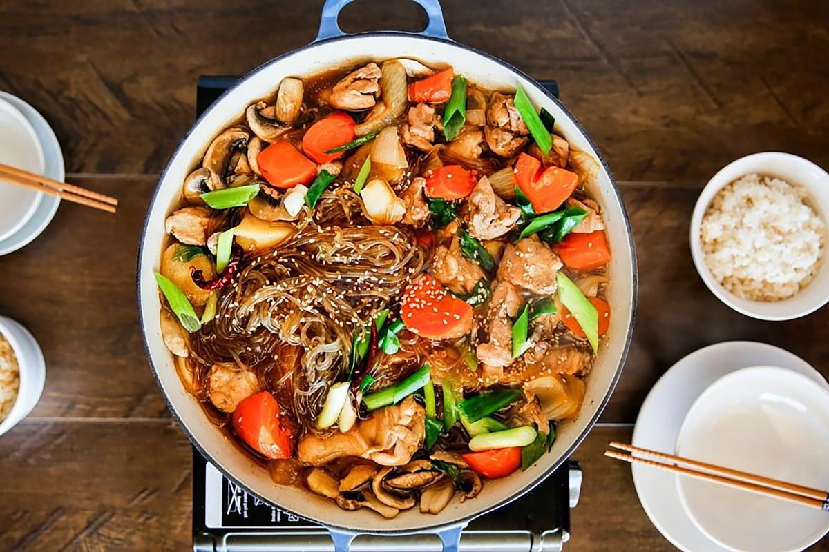 Обложка рецепта Горячая фунчоза с курицей